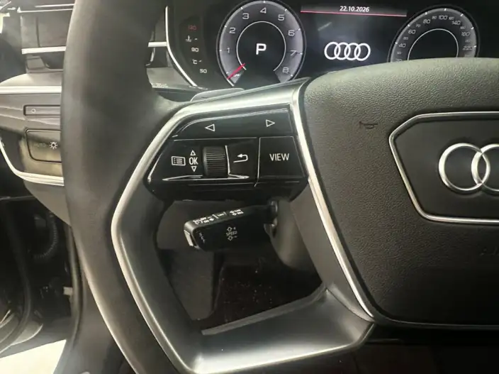 Audi A8 2024 Model A8L 45 TFSI quattro Luxury Model – фото 7