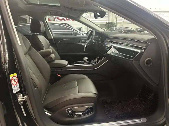 Audi A8 2024 Model A8L 45 TFSI quattro Luxury Model – фото 10