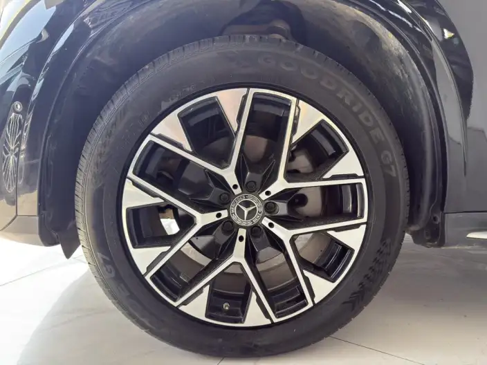 Mercedes-Benz GLC 2024 Model GLC 260 L 4MATIC Luxury Model 5 seat – фото 7