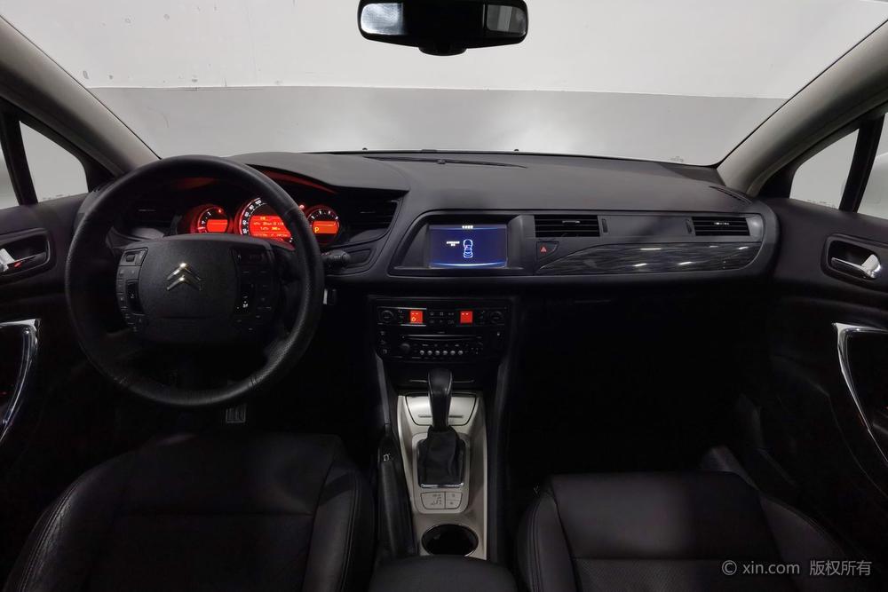 Citroën C5 2012 2.0L Automatic Premium – фото 12