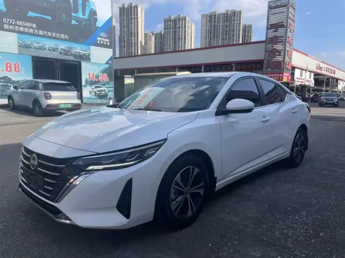 Nissan Sylphy 2023 Model 1.6L CVT Yuexiang Edition – фото 1