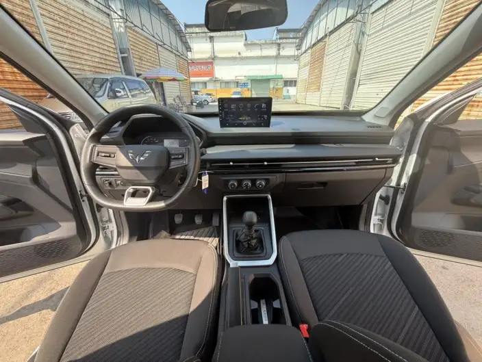 Wuling Xingchi 2022 Model 1.5L Manual Jeep Model – фото 10