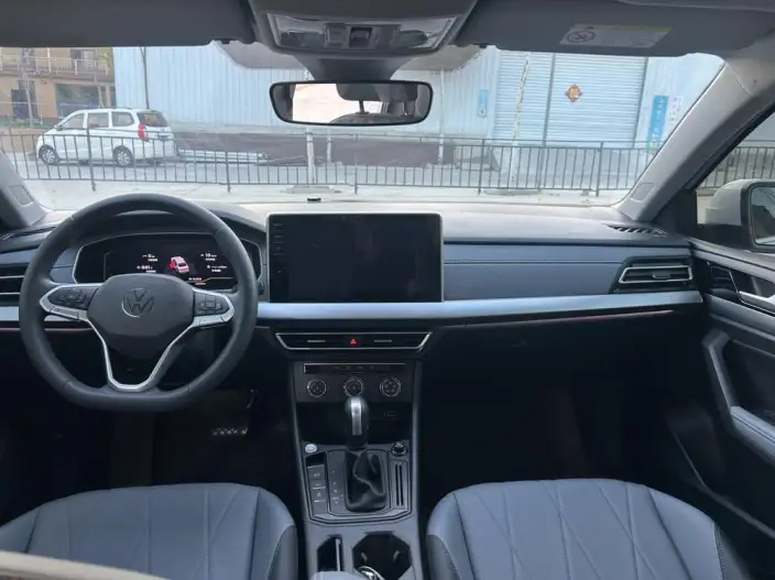 Volkswagen Lavida 2024 Model 1.5L Automatic Five million editions – фото 5