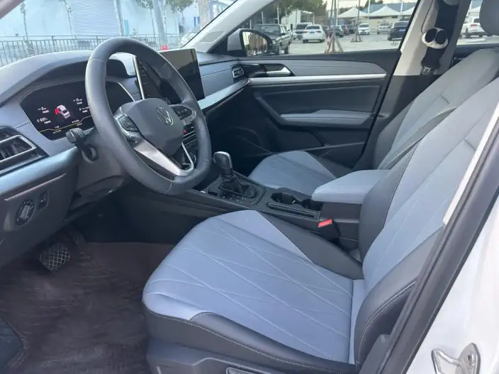 Volkswagen Lavida 2024 Model 1.5L Automatic Five million editions – фото 7