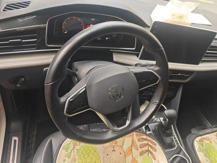 Volkswagen Tiguan L 2022 Model 330TSI Automatic 2WD R-Line Enjoy the version more – фото 7