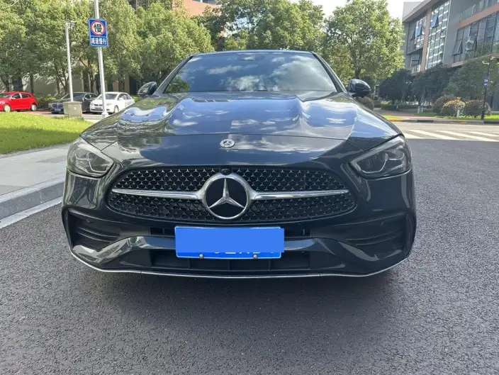 Mercedes-Benz C-Class 2024 Model Facelift II C 260 L Sports Edition – фото 2