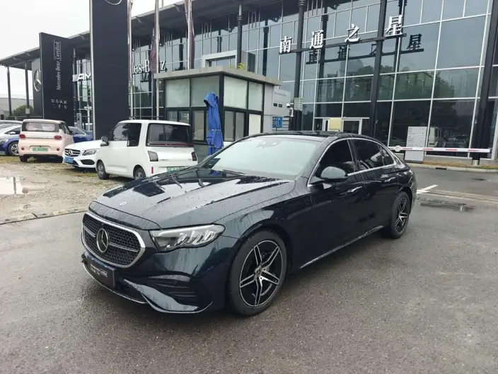 Mercedes-Benz E-Class 2024 Model E 260 L Sports sedan – фото 1