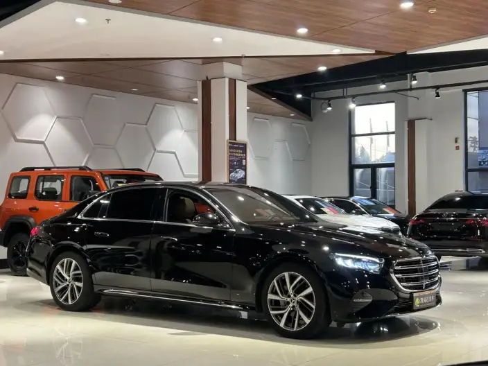 Mercedes-Benz E-Class 2024 Model Facelift E 300 L Fashion Model sedan – фото 3