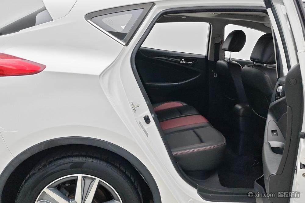 Changan Eado XT 2015 1.6L Manual Cool China V – фото 19