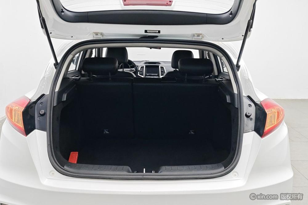 Changan Eado XT 2015 1.6L Manual Cool China V – фото 23