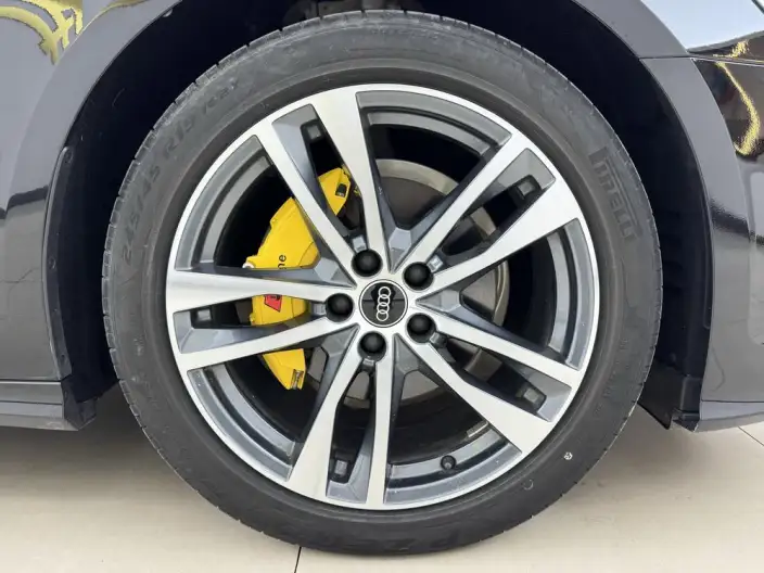 Audi A6L 2023 Model 40 TFSI Luxury Dynamic Model – фото 8