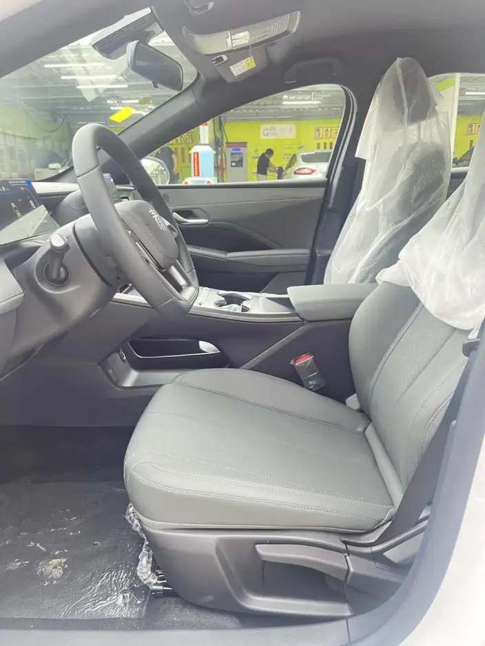 BYD Qin PLUS DM 2026 Model DM-i 128KM Enterprising Model – фото 9