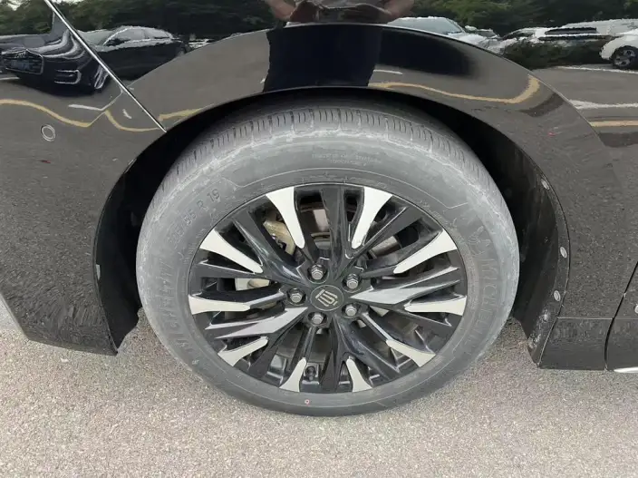 Vellfire 2023 Model Toyota Crown 2.5L Intelligent Hybrid 4WD Supreme Edition – фото 9