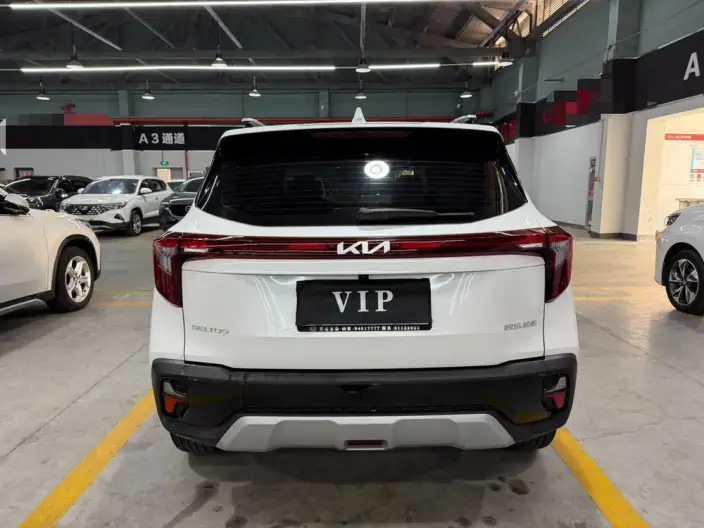 Kia Seltos 2023 Model 1.5L IVT Deluxe Edition – фото 5