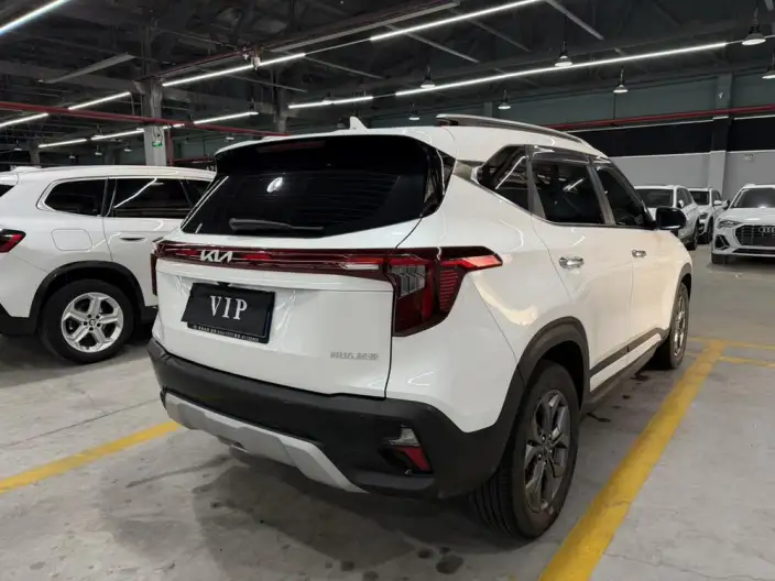 Kia Seltos 2023 Model 1.5L IVT Deluxe Edition – фото 6
