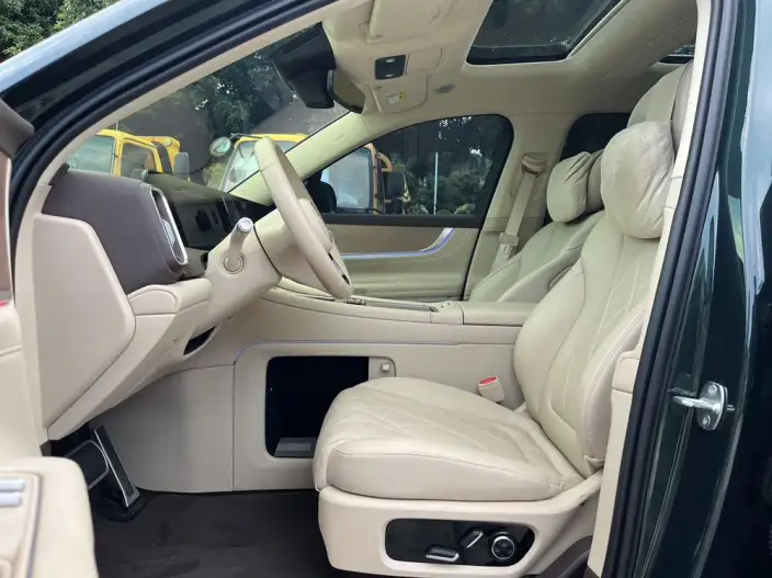 Aito M9 2024 Model Extended Range Ultra VI seat Edition – фото 8