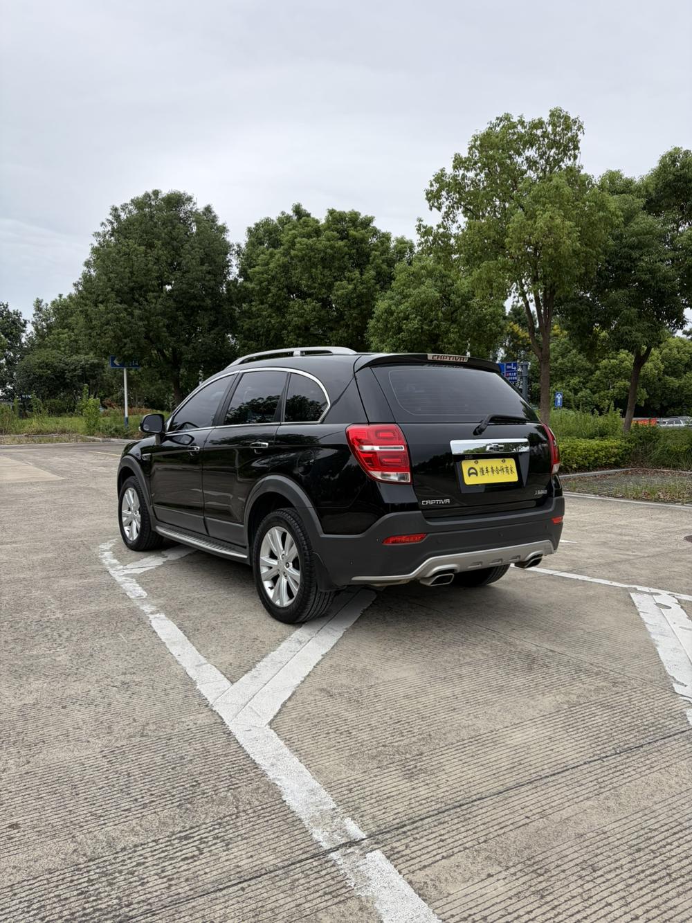 Chevrolet Captiva 2015 2.4L AWD Flagship 7-Seater – фото 4