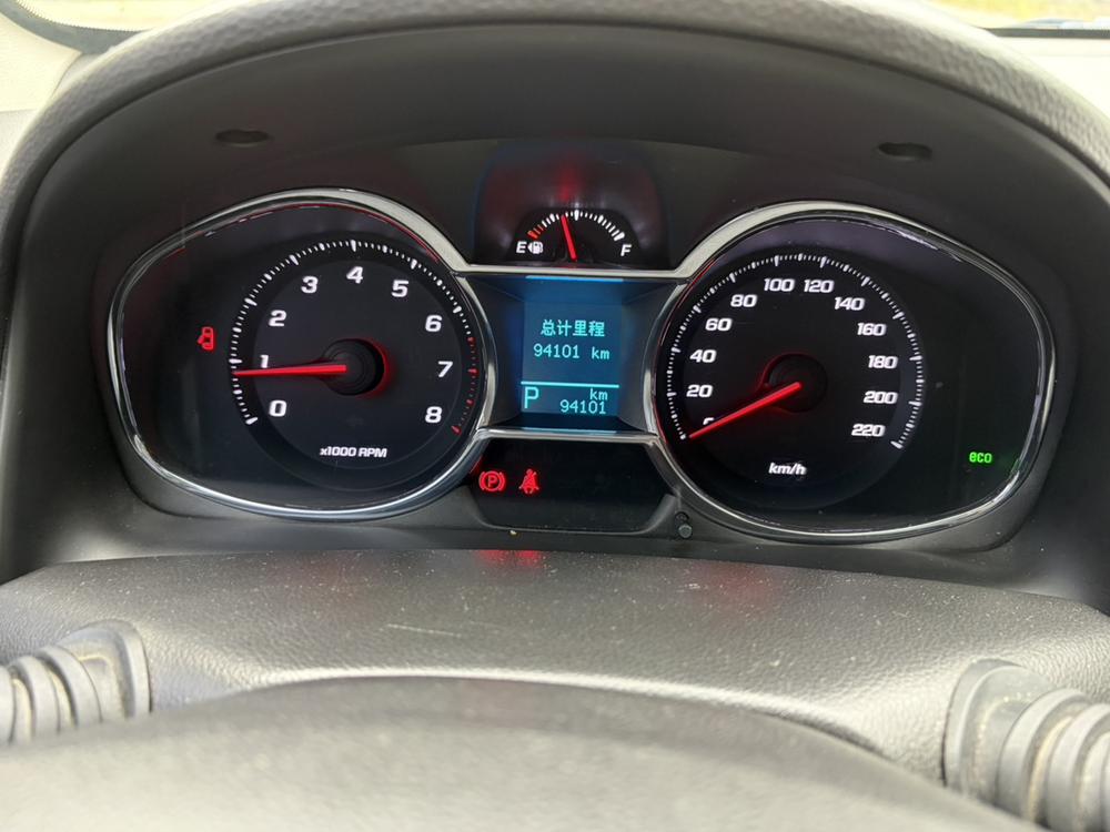Chevrolet Captiva 2015 2.4L AWD Flagship 7-Seater – фото 10