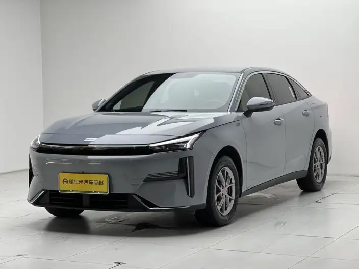 Geely Galaxy L6 2025 Model 1.5 EM-i DHT 60KM Voyage Edition – фото 1