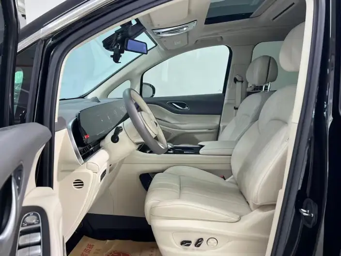 VOYAH Dreamer PHEV 2024 Model Ultra-long Endurance Premium Edition – фото 7