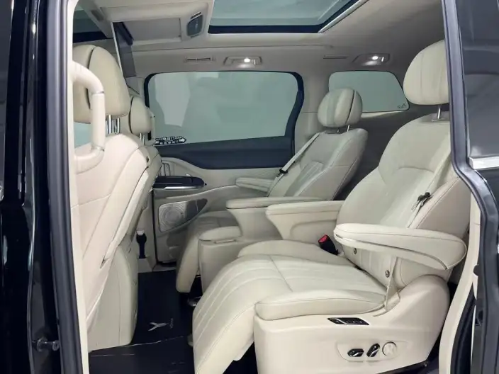 VOYAH Dreamer PHEV 2024 Model Ultra-long Endurance Premium Edition – фото 9