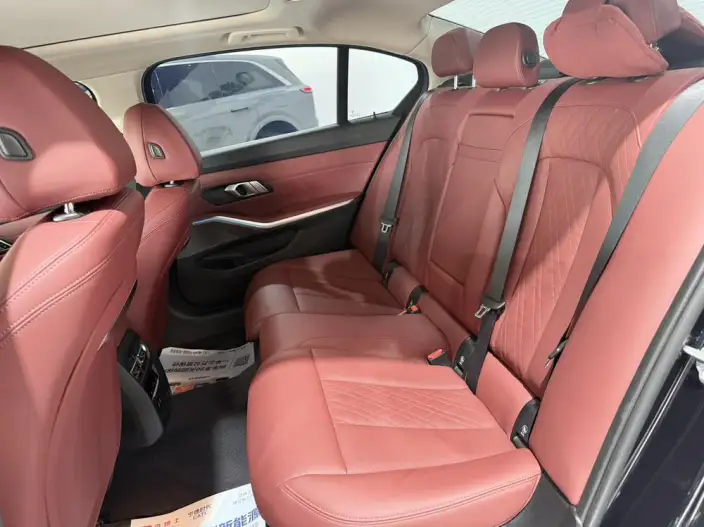BMW i3 2023 Model eDrive35L – фото 9