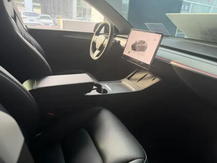 Model Y 2024 Model Rear-wheel drive version – фото 4