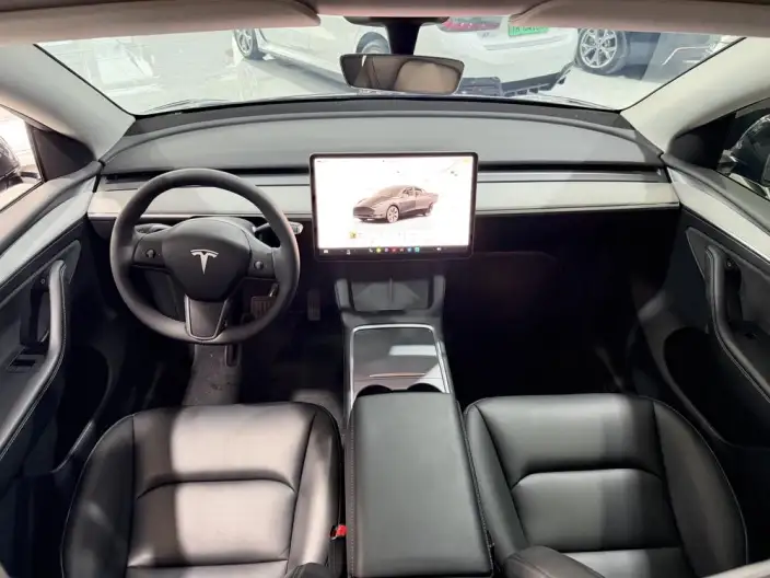 Model Y 2024 Model Rear-wheel drive version – фото 5