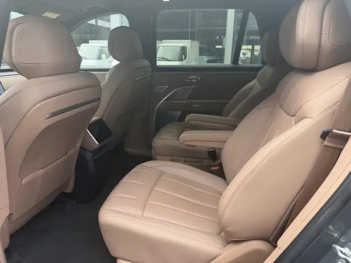 ONVO L90 2025 Model VI seat Edition Ultra – фото 8