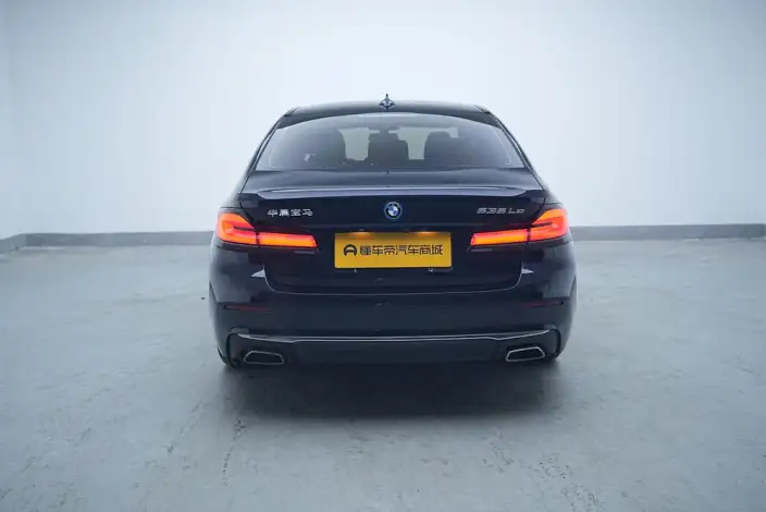 BMW 5 Series PHEV 2022 Model Facelift II 535Le Luxury Set – фото 6