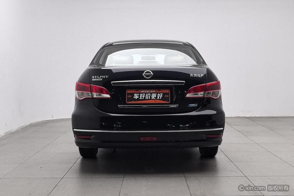 Nissan Sylphy 2012 Classic 1.6XE Manual Comfort – фото 3