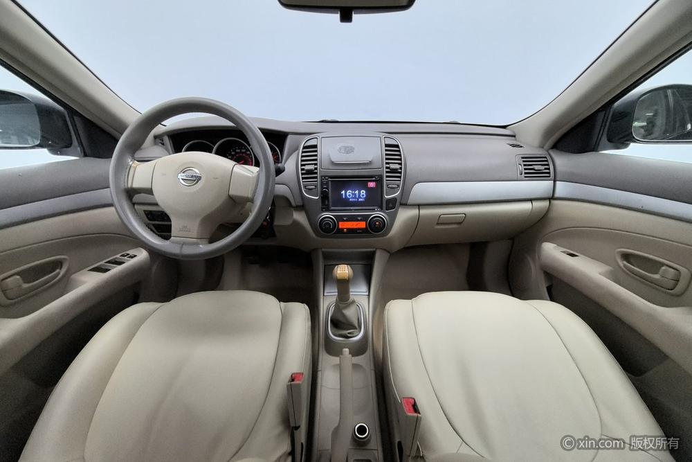 Nissan Sylphy 2012 Classic 1.6XE Manual Comfort – фото 12
