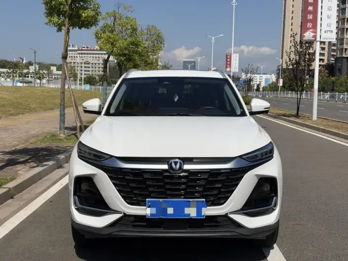 Changan CS75 2026 Model PRO 1.5T DCT Exclusive Model 7 seat – фото 2