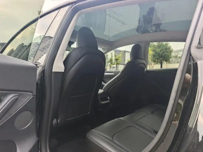 Model Y 2023 Model Rear-wheel drive version – фото 9