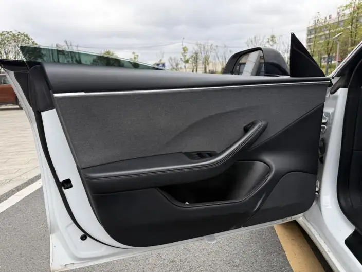 Model 3 2023 Model Rear-wheel drive version – фото 9