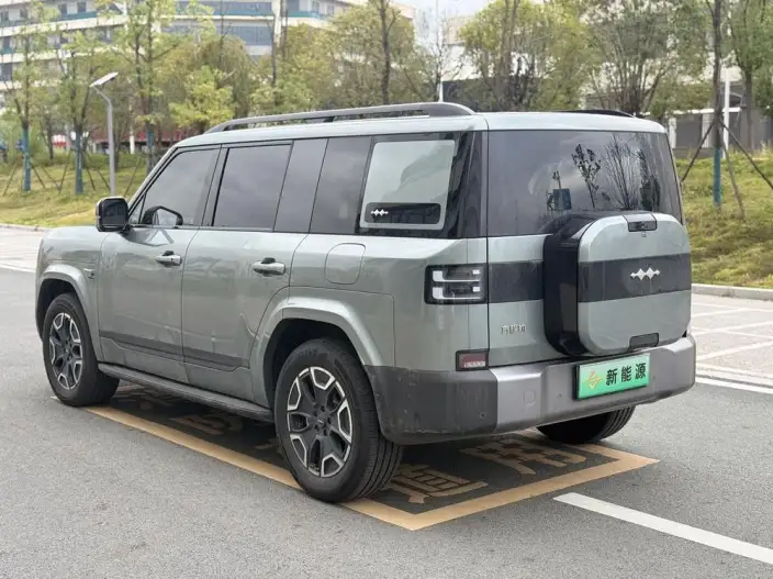 Titan 7 PHEV 2025 Model 200KM 2WD Max Edition – фото 4