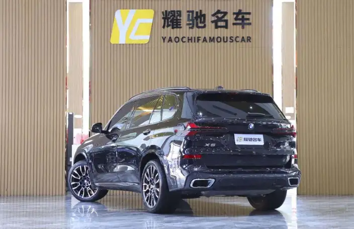 BMW X5 2025 Model xDrive40Li M Sports Night Set – фото 4