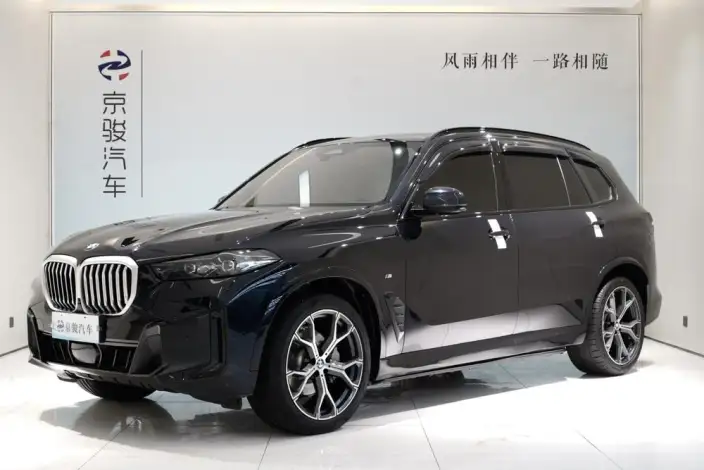 BMW X5 2023 Model xDrive30Li Exclusive Model M Sports Night Set – фото 1