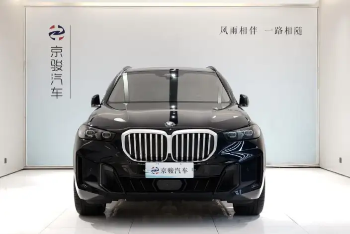 BMW X5 2023 Model xDrive30Li Exclusive Model M Sports Night Set – фото 2