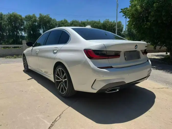BMW 3 Series 2022 Model 325Li M Sports Set – фото 4