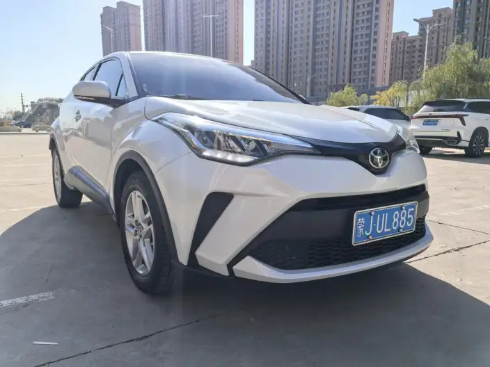 Toyota C-HR 2022 Model 2.0L Leading version – фото 3