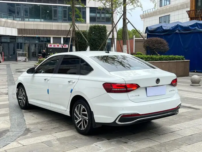 Volkswagen Lavida 2024 Model 1.5L Automatic Five million editions – фото 4