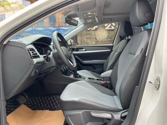 Volkswagen Lavida 2024 Model 1.5L Automatic Five million editions – фото 8