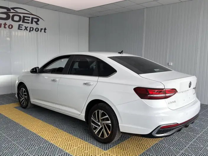 Volkswagen Lavida 2024 Model 1.5L Automatic Starry Sky Five Million Edition – фото 4