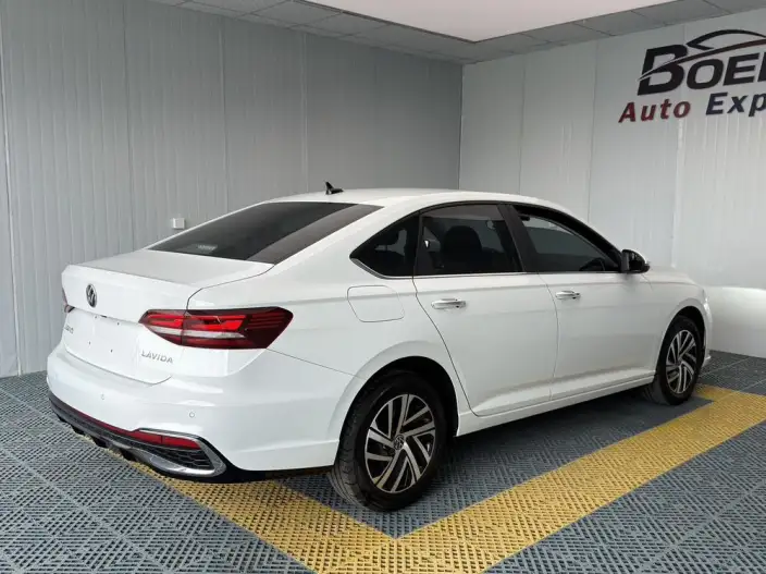 Volkswagen Lavida 2024 Model 1.5L Automatic Starry Sky Five Million Edition – фото 6