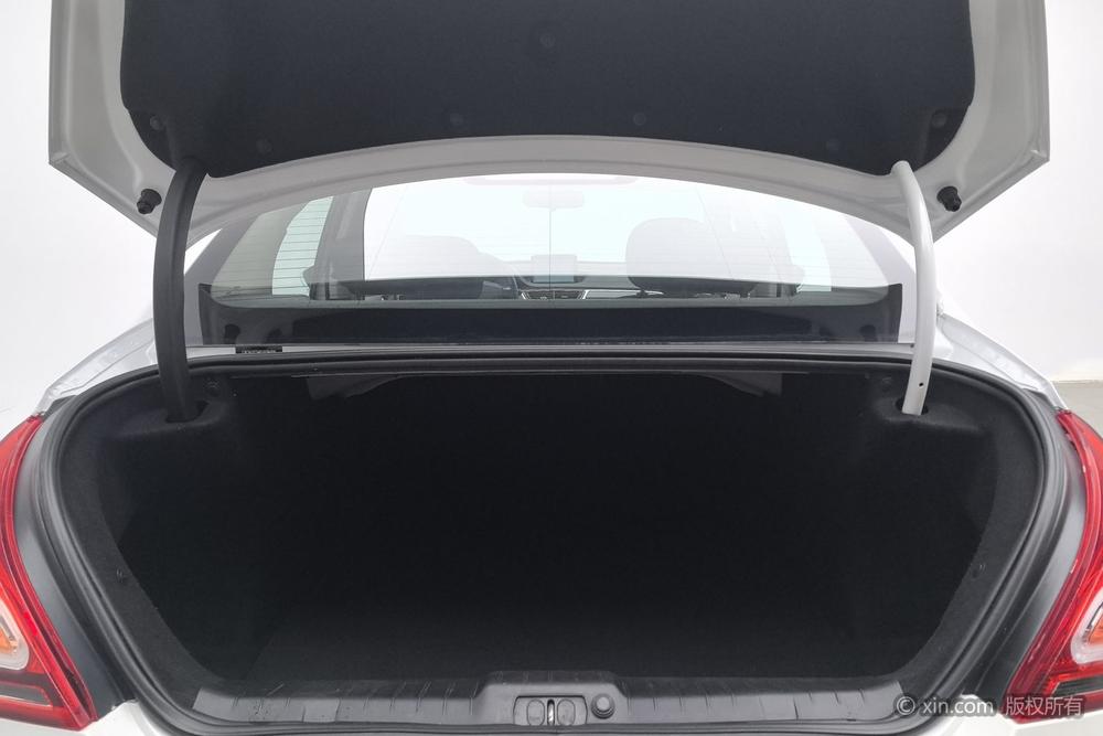 Peugeot 5008 2017 350THP 5-seat Elite – фото 23