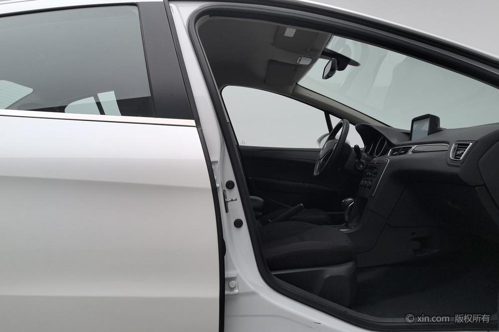 Peugeot 5008 2017 350THP 5-seat Elite – фото 24