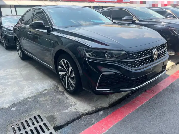 Volkswagen Passat 2022 Model 330TSI Starry sky Deluxe Edition – фото 3