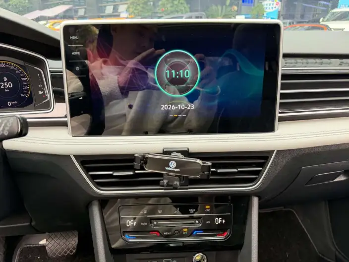 Volkswagen Tiguan L 2024 Model 300TSI 2WD Smart Edition – фото 8