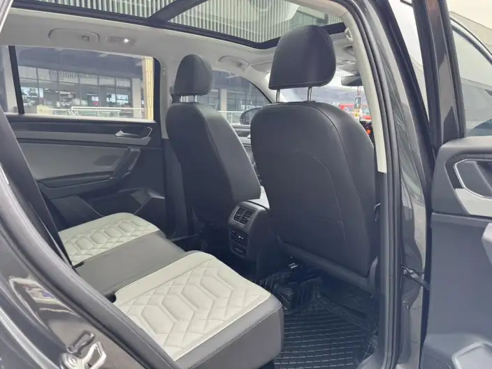 Volkswagen Tayron 2023 Model 280TSI 2WD Luxury Plus Advanced version – фото 6